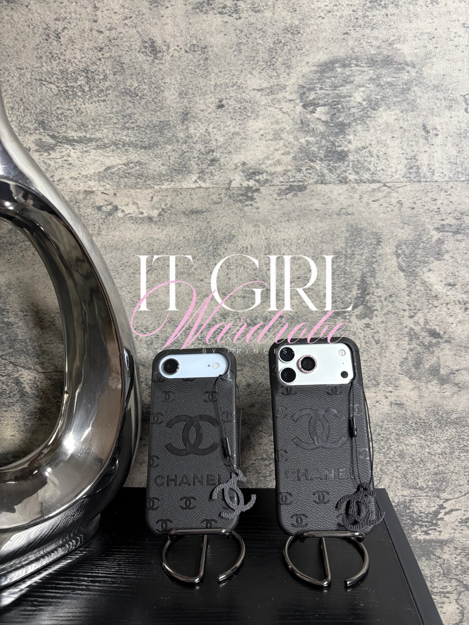 Luxe Monogram CC Case